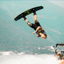 Direct sales for adults and children motorboat surfing water ski AIRUSH wake all-purpose board U ropeway speed boat original imported