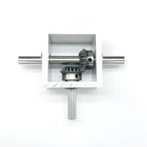 Quality imported 90-degree bevel gear right-angle commutator small gearbox 1:1 corner converter mechanical transmission module