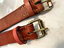 First-layer full cowhide stirrups with stirrups stirrups with stirrups stirrups with stirrups S straps leather reinforcements break-resistant and wear-resistant