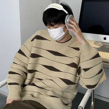 Retro contrasting water ripple stitching sweater men's lazy high-end autumn and winter pullover loose sweater jacket Retro contrasting water ripple stitching sweater men's lazy high-end autumn and winter pullover loose sweater jacket