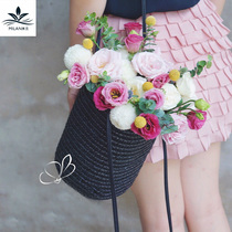 Milan New Pint Flowers Packaging Material Handwoven Straw Hat Flower Basket Flowers Hug Holding Bucket Hand Grass Chickets