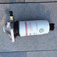 Нефть вода сепаратор в сборе 适用郑州东风锐琪奥丁zd30zd25zd22油水分离器手油泵柴油滤芯