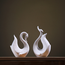 Creative ceramic decorative ornaments ceramic porch living room home soft clothing simple modern birthday wedding commemorative gift