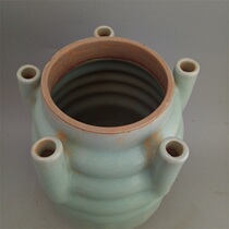 Chunde Tang}Green enamel five-hole bottle Song Longquan Kiln antique antique antique porcelain collection old goods old goods old bags old ornaments