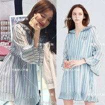 (Paris Ian) pinko Lee Bible star same blue and white striped vneck chiffon pleated dress