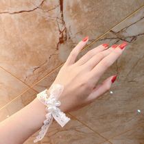 Flower date beautiful Korean pearl patchwork lace dance celebration Wedding bride bridesmaid sister group wrist flower