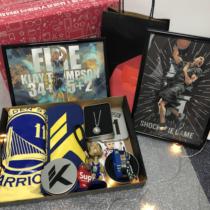 Warriors Thompson Jersey Handmade Model Bracelet Poster for Guys Halloween Basketball Birthday Gift Ideas