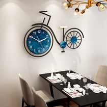 Creative bicycle wall clock Living room household fashion net red light luxury personality Simple decoration wall hanging mute table clock