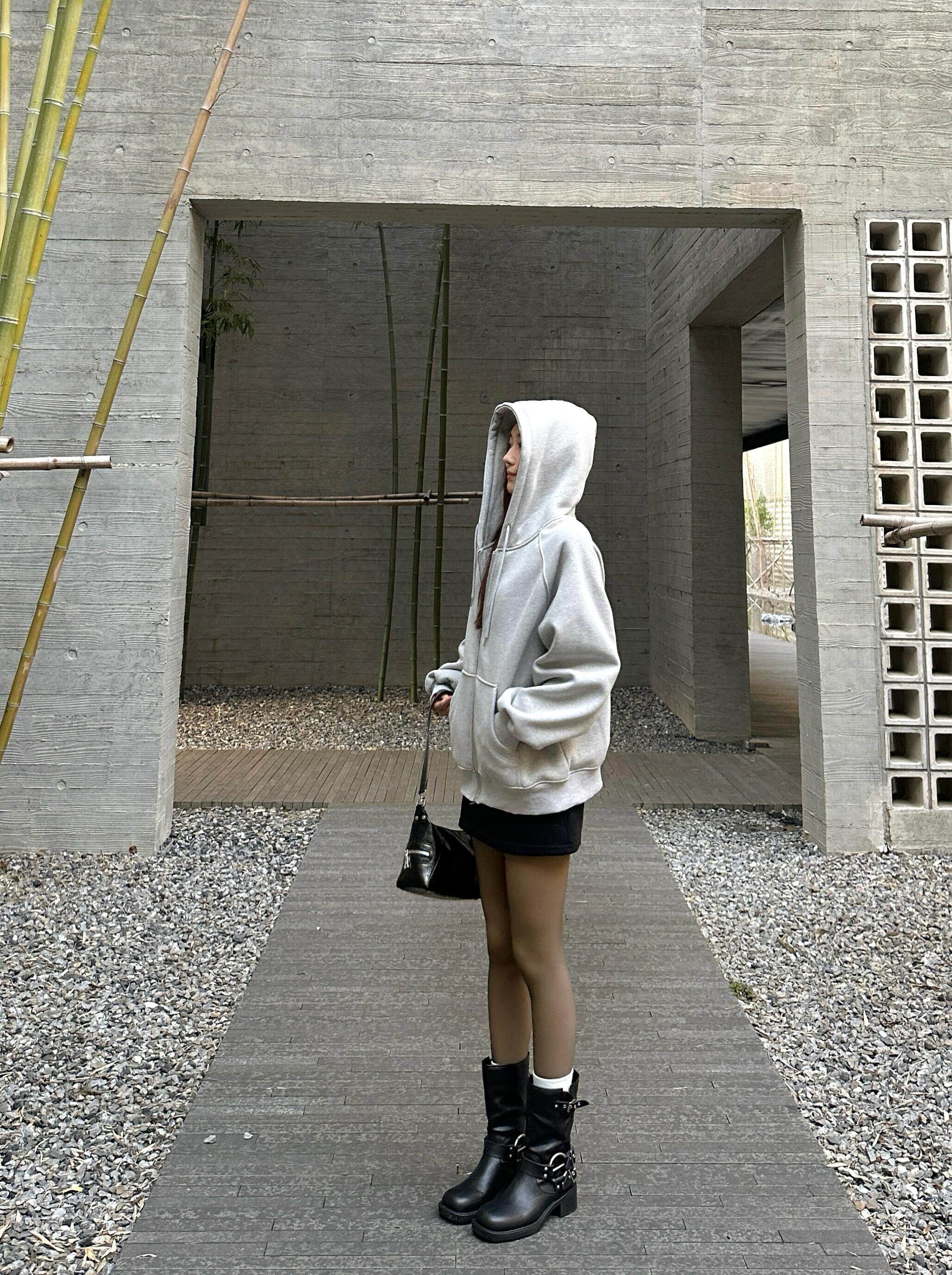 小野和子冬季黑丝光腿神器 加绒双层设计保暖不臃肿 替换装方便实用