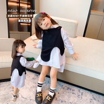 Girl autumn suit 2021 new childrens fashionable shirt dress vest baby two-piece early autumn childrens clothing tide