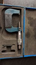 Guarantee the original installed Kazakh quantity Mechanical micrometer 0 25-50 01mm accurate and good use