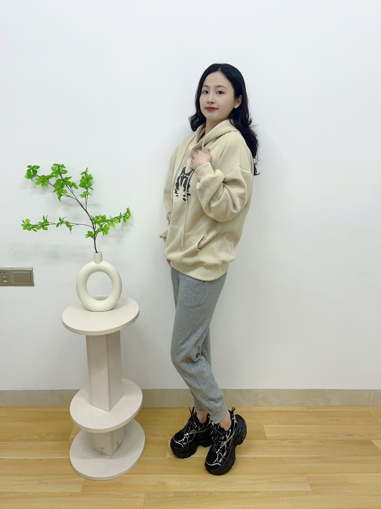 迪丽热巴同款骆驼银月老爹鞋 厚底增高拉长比例 银色系未来感十足