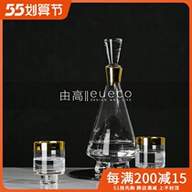 Modern minimalist light and luxurious glass wine with wine glass-like board room for home bar Taunseine cabinet Decanter Decanter Tabletop Pendulum