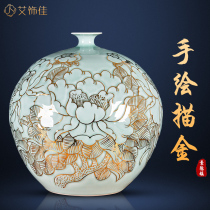 Jingdezhen Ceramic Ware Hand-painted New Chinese Light Lavish Sketch Gold Vase Style Living Room Flower Arrangement Office Pomegranate Bottle Pendulum