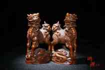 Boutique yellow poplar wood finely carved finely carved Kirin pendulum a pair of solid wood engraved handlebar pieces Living room Decorative Arts collection