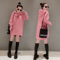 Mid-length womens loose Korean version 2021 Spring and Autumn New knitted long sleeve pullover pink hooded sweater skirt