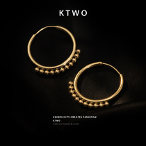 Korean fashion new simple kgold color small ball tassel earrings earrings female European and American catwalk temperament earrings