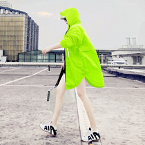 2021 New Tide fluorescent green sunscreen clothing womens summer long thin Korean version loose breathable fashion Leisure