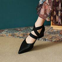 Huge thin ~ this years popular shoes Han edition of the new pointed ballet shoes in the heels of the tide