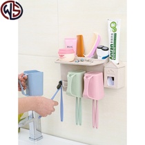 Toothbrush holder toilet supplies kitchen household small things life creative practical home household Daily necessities
