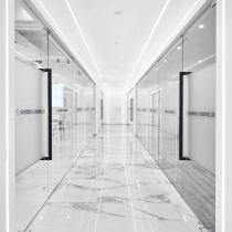 Zhejiang Hangzhou office Single-layer glass partition wall Office building intermittent hidden frame Tempered glass splicing high sound insulation