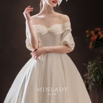 Famous) sleepwalking satin wedding dress 2021 new bride female senior texture shoulder French court style main yarn