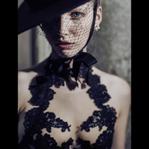 Private small strawberry thin lace neck embroidery underwear women small breast sexy bra sex bewilderment European and American bra set