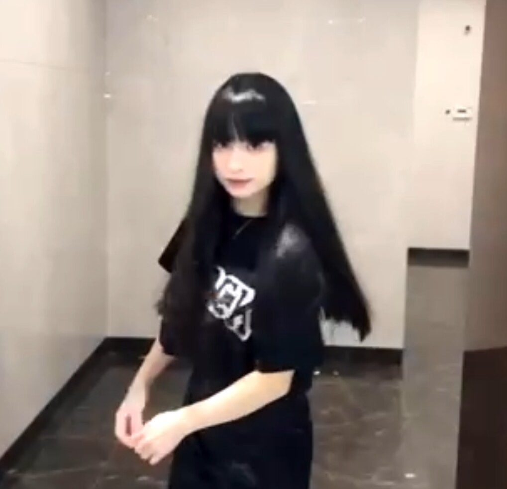 真我黑长直漫画齐刘海假发套 全真发整顶设计 自然隐形无痕贴合 长发飘逸顺滑