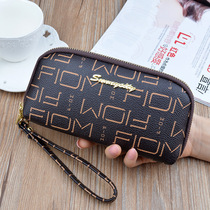  Womens wallet 2019 new printing womens clutch long coin purse large capacity retro European and American mobile phone bag