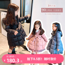 Girls light down jacket autumn and winter clothes new childrens thick childrens hooded long foreign baby coat tide