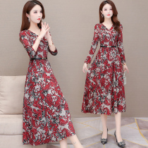 Fashion In fashion long style pop dress 2021 Early autumn new temperament with feminine long sleeves slim cashew dress