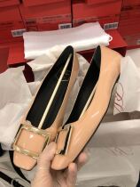 roger vivier spring nude shallow mouth flat square buckle shoes classic