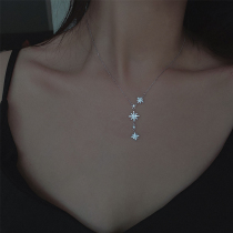 925 silver star pendant necklace female Korean version of the tide simple ins Net Red personality niche design choker cold wind