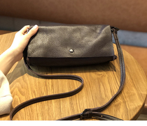 Retro clamshell Inn Wind Leather Female Baotou Layer Cow Leather Single Shoulder Bag Woman Handmade Soft Leather Diagonal Satchel Small Square Bag