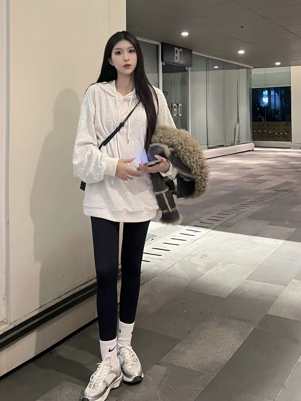 小野和子春季鲨鱼裤 薄款塑形收腹提臀 瑜伽外穿两相宜 高腰设计拉长比例