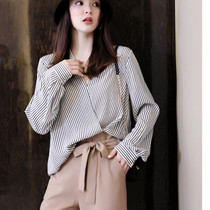 Japanese elegant thin 2020 autumn and winter new minimalist cross-collar vertical pattern loose medium-long blouse shirt women