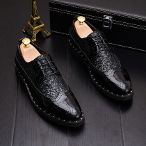 Boomer Mens Pointy Business Authentic British Sculpture Flower Leather Shoes Korean version Trend casual Inner heightening Bloc mens shoes