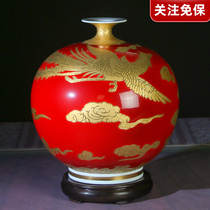 The first person in gilt craft is Xiao Jianhui a master of arts and crafts hand-painted gilt vase ornaments NX135