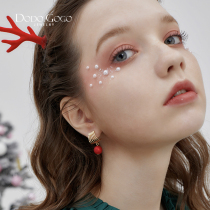 High-grade earrings French Net red 2021 New Tide red earrings suitable for Chinese New Years fashion personality earrings