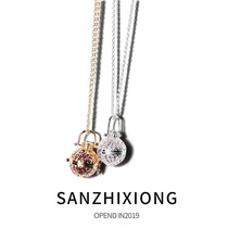 Car perfume pendant Car perfume hanging long-lasting light fragrance Car interior jewelry Aromatherapy essential oil Car pendant