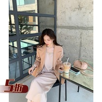 Xia Shiwen custom temperament simple V-neck dress womens spring new silk light sense sleeveless solid color sundress tide