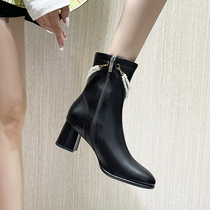 Martin boots female 2021 autumn and winter New English style Pearl thick heel middle tube Joker fashion zipper boots