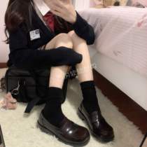 Xiaoxis soft world wild Korean version of autumn and winter cute student cotton piles crimped mid-length tube jk uniform socks
