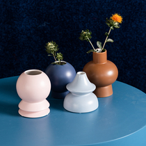 LIMlife Morandi ins wind handmade matte ceramic mini desktop vase European sculptural decorative ornaments