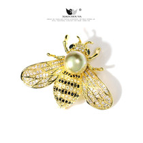 Japanese and Korean Pearl cute bee brooch high-grade zircon corsage decorative temperament Joker suit jacket pin accessories