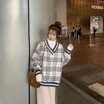 Korean version Large code foreign air Leisure Plaid 2020 female Han version Wear Clothing Fat MM Explicit slim Aging Design Sensation Knit Blouse