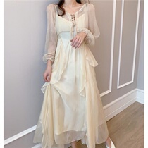 Spring and summer 2020 The new sensual fairy wind is very fairy with a long collection of waist and temperament with long sleeves and dress.