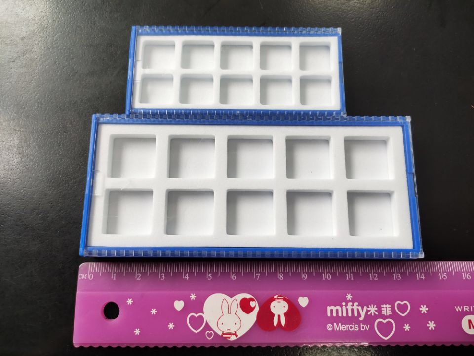 Upscale numerical control blade plastic packaging box ABS material stackable cemented carbide weekly transfer case with serrated bottom