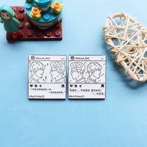 Zhu Yilong around the town soul Bai Yu is as comfortable as the wind. WEILAN BOT is black and white badge brooch