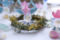 Japan Japanese new style writer Anda Zhijiang hand-made glass doll ornaments flower branches jewelry brooch flowers